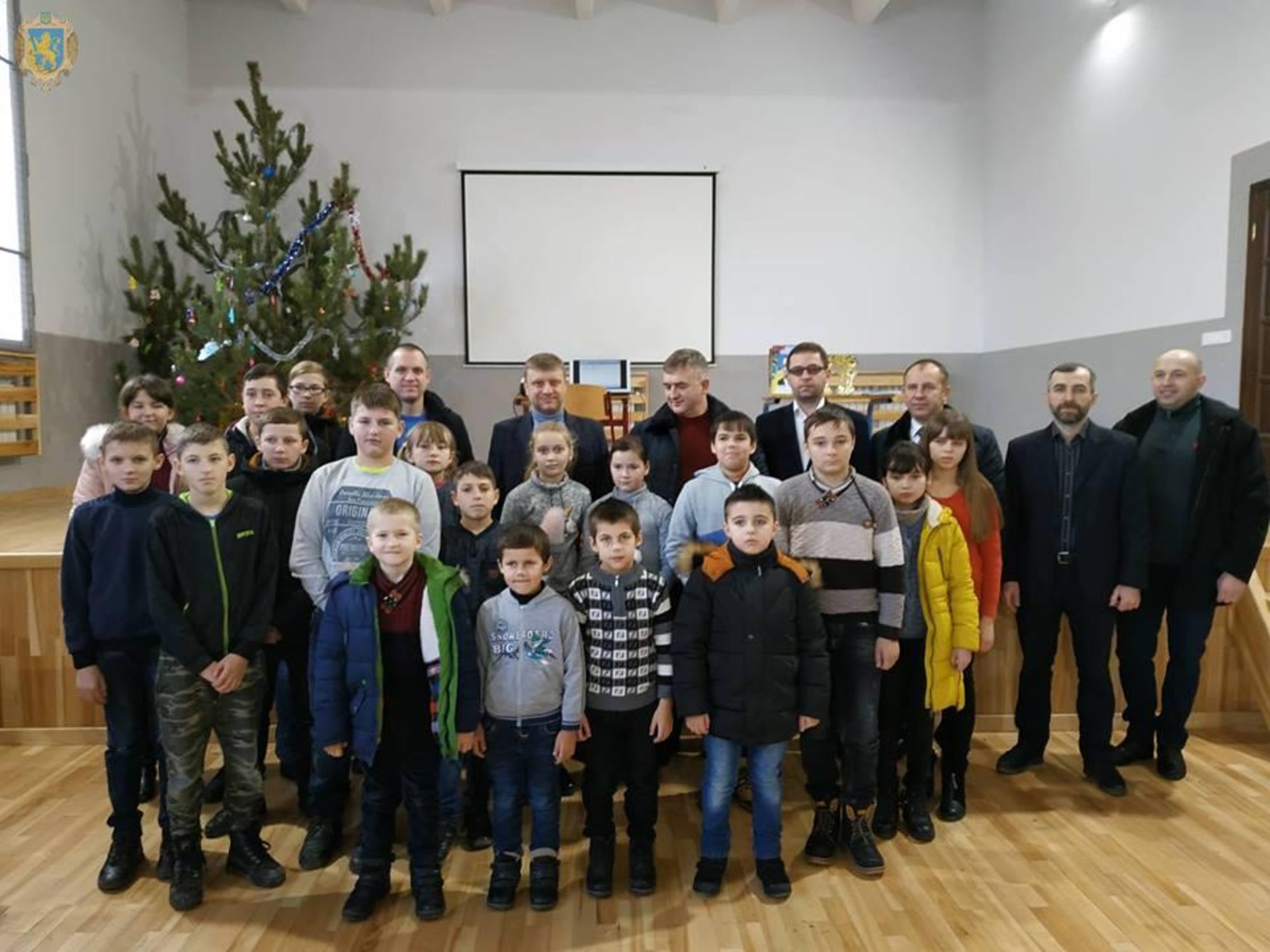На Яворівщині вшанували пам'ять Героя Небесної Сотні Романа Варениці. Фото: прес-служба ЛОДА.