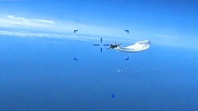 Момент зіткнення: у США показали відео інциденту з російським винищувачем та американським безпілотником (ВІДЕО)