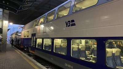 Укрзалізниця запускає додаткові рейси до Львова
