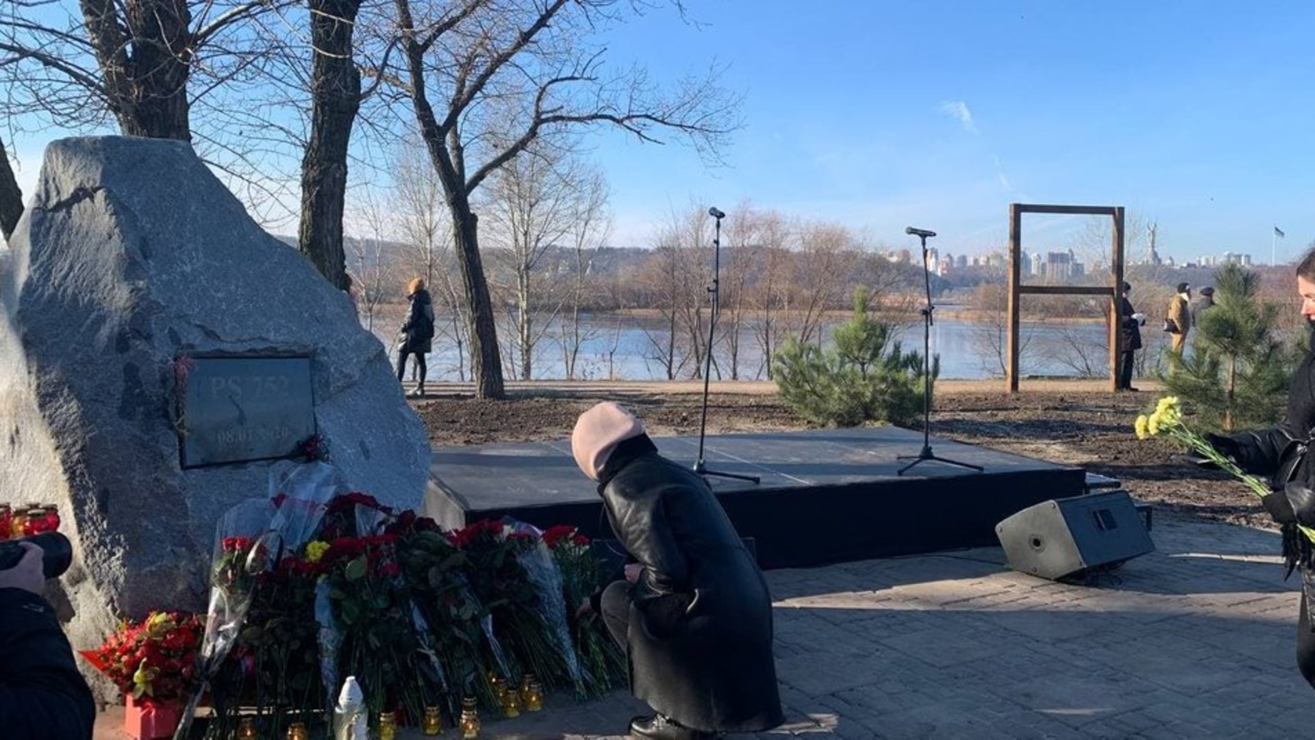 У Києві вшанували пам'ять жертв катастрофи літака МАУ у Тегерані