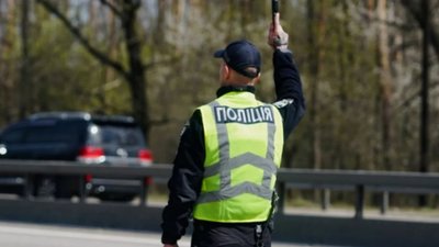 У Львові патрульні потрапили в аварію