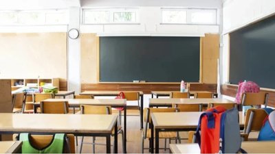 У Києві оштрафували вчительку, яка ввімкнула на уроці мультфільм російською