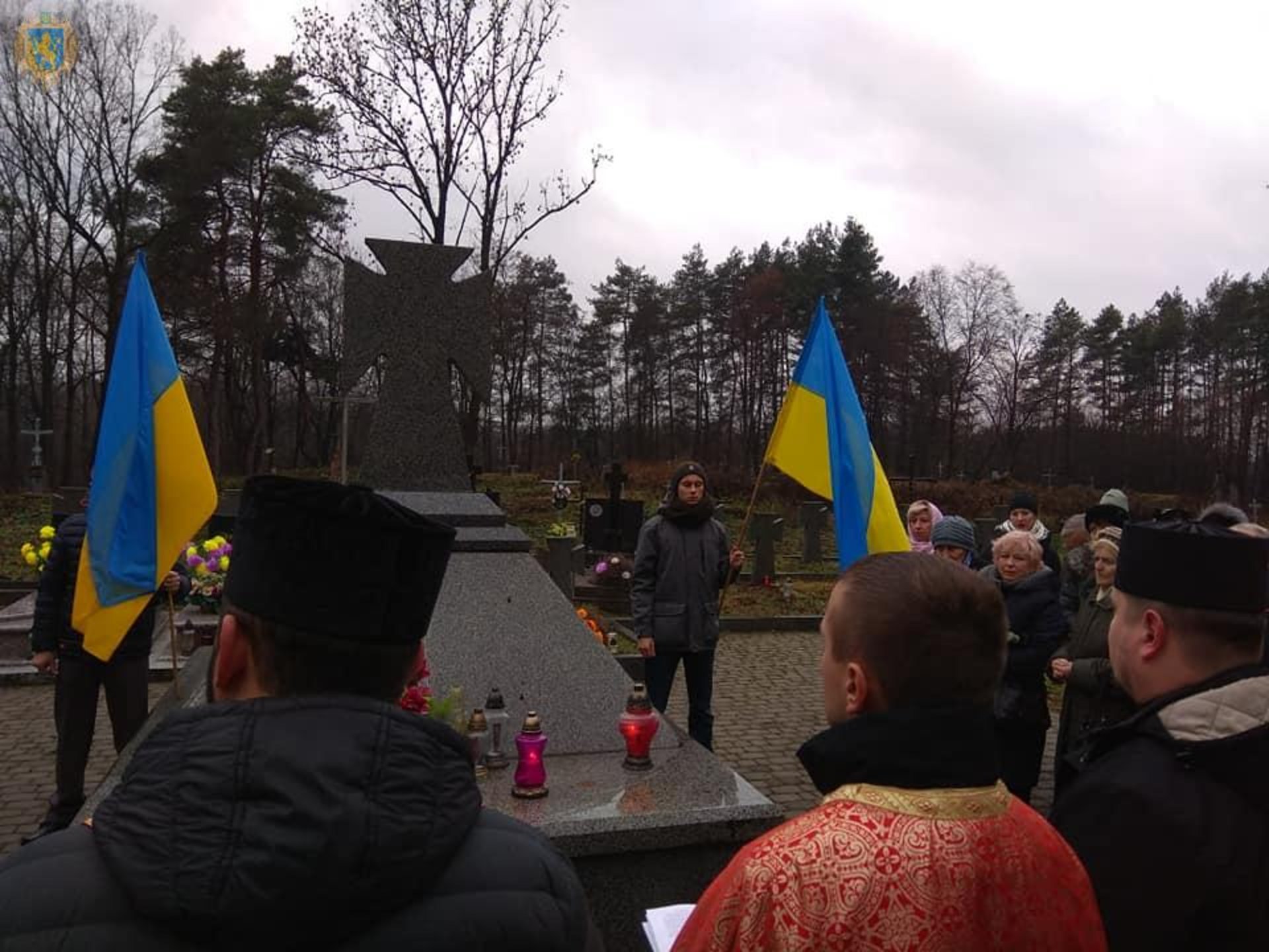 У Млинах вшанували пам'ять отця Михайла Вербицького. Фото: Львівська ОДА.
