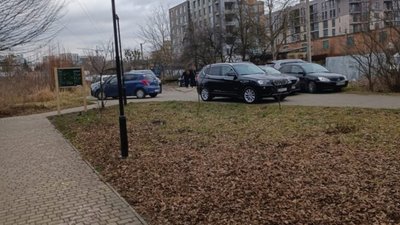 У Львові у парку працює паркінг
