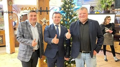 "Слуга" Ковальов розповів, навіщо купив "4 канал"