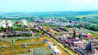 На Дрогобицький нафтопереробний завод завезли російську нафту - соцмережі
