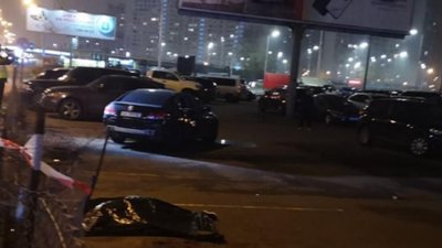 "Зайцева" в Києві: Lexus вилетів на тротуар і збив людей (ФОТО)