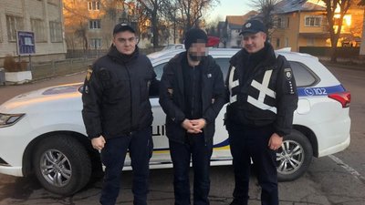 У Червонограді поліція хутко впіймала злодія, який на Святвечір обікрав квартиру