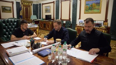 Зеленський прокоментував справу із львівськими волонтерами