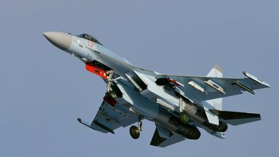 Над Волновахою збили російський винищувач, який бомбив місто