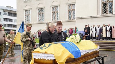 Дрогобицька громада зустріла полеглого 22-річного Героя