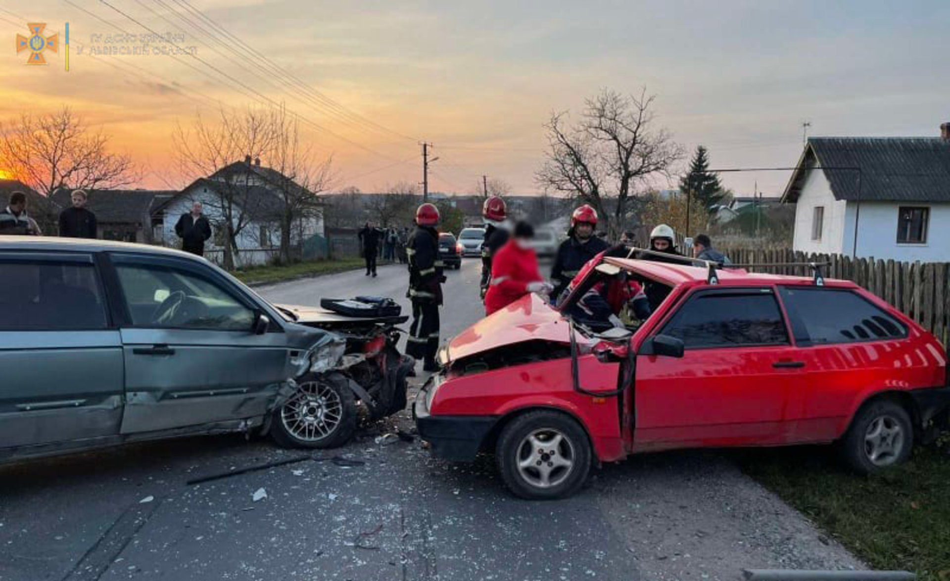 У Яворівському районі у жахливій аварії постраждало троє осіб