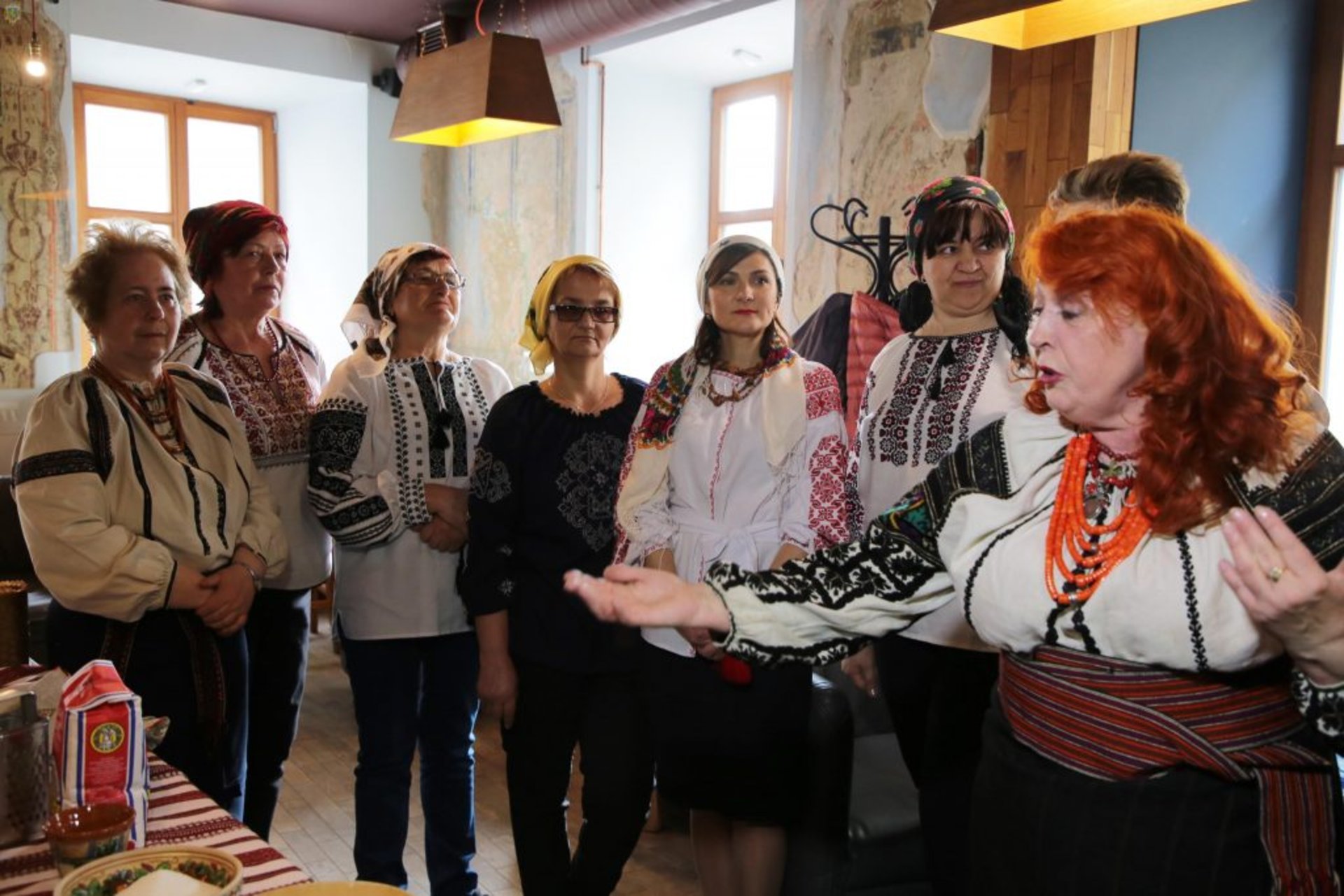 Як на Львівщині випікають паски для Захисників України