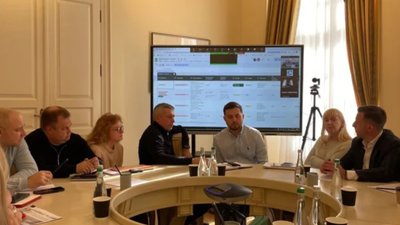 У Львові депутати вірять у стійкість Садового