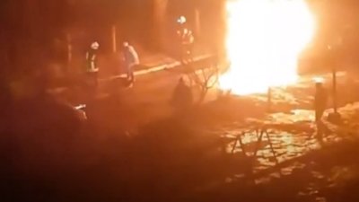 У Бродах вночі згорів автомобіль (ФОТО, ВІДЕО)