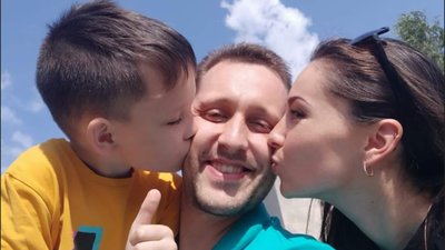 У Львові просять допомогти відомому музикантові вилікувати сина, який зазнав поранення у Вінниці