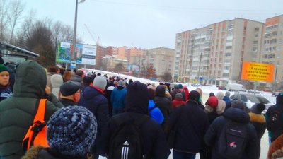 У Львові на маршрути не виїхало більше половини автобусів: перевізники «забили» на пасажирів