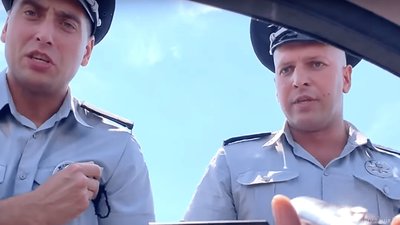 Поліції надали право зупиняти автомобілі без конкретної причини