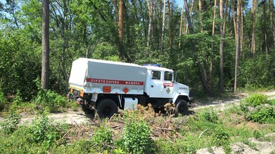 У  Бродівському районі на території СТО виявили бомбу