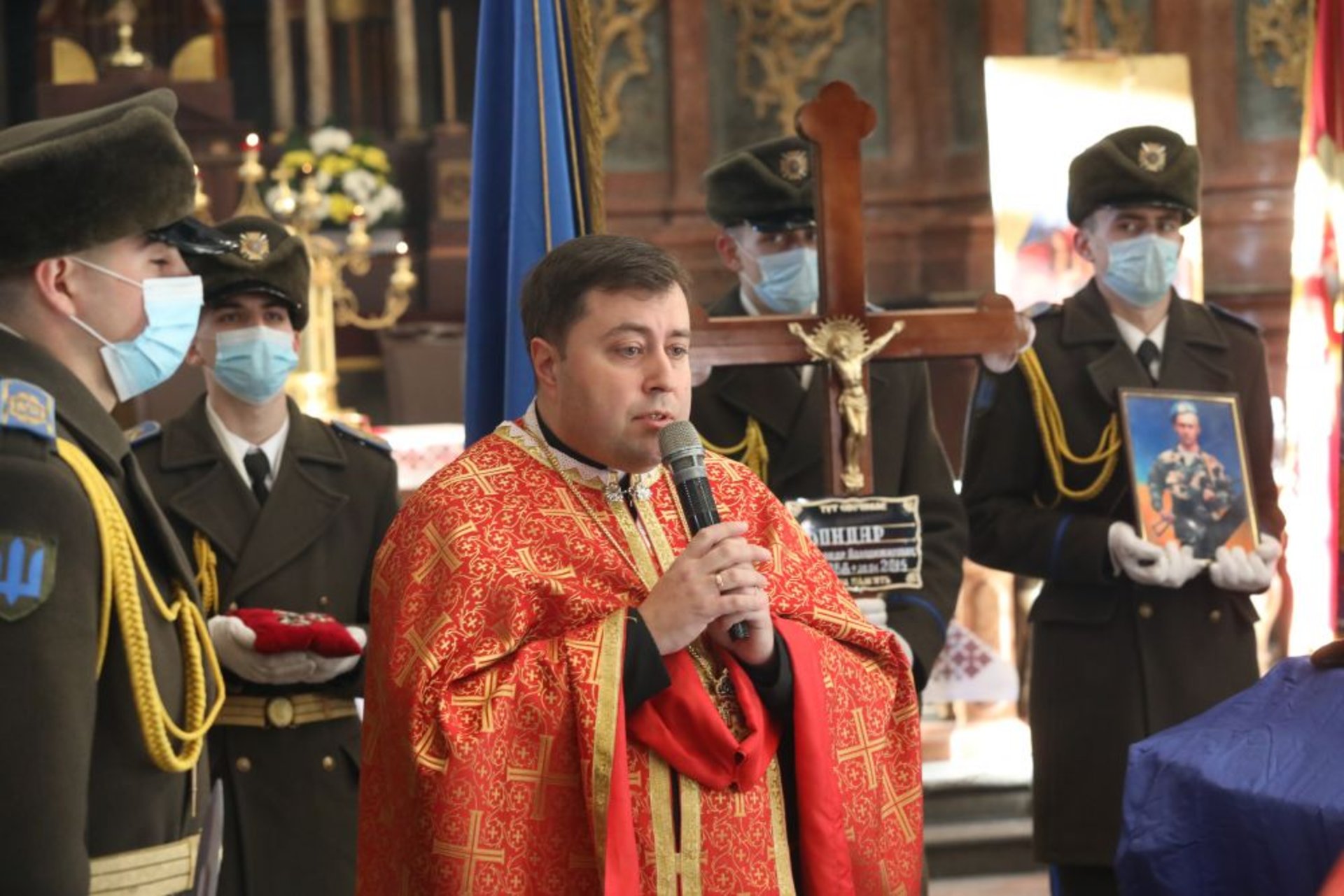 У Львові перепоховали останки кіборга Олександра Бондара, фото ЛМР