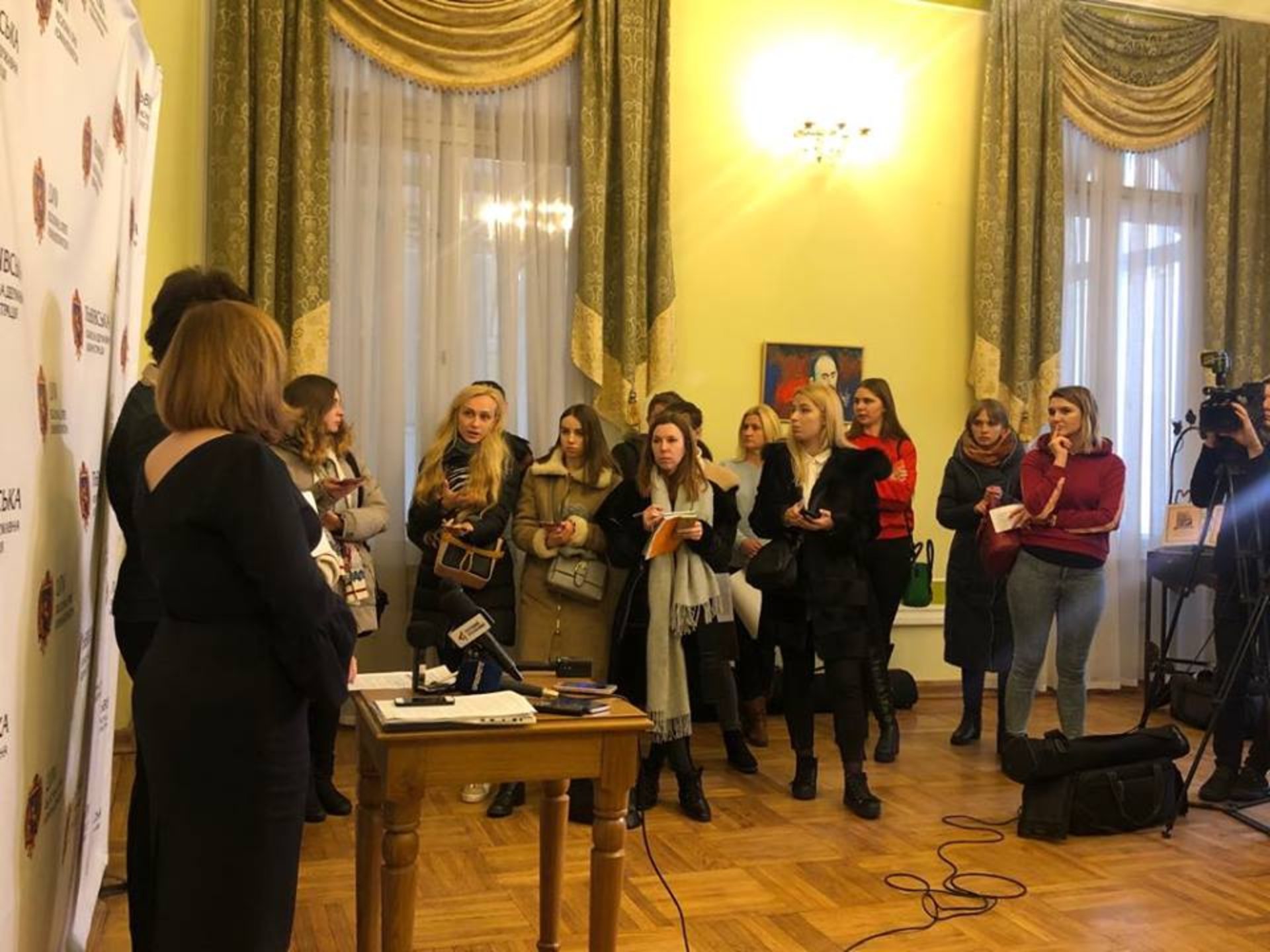 На Львівщині розповіли про зміни у проведенні ЗНО. Фото: прес-служба ЛОДА.
