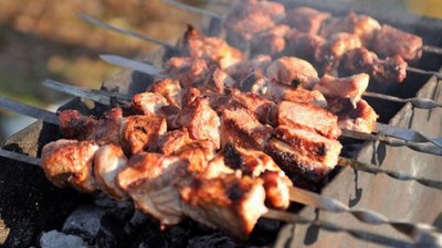 Супрун дала поради, як зробити шашлик менш шкідливим