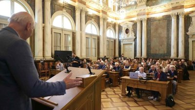 Львів приймає світових науковців-фізиків