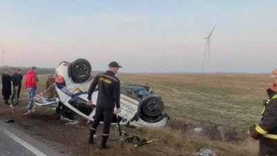 На Одещині перекинувся автомобіль поліції (ФОТО)
