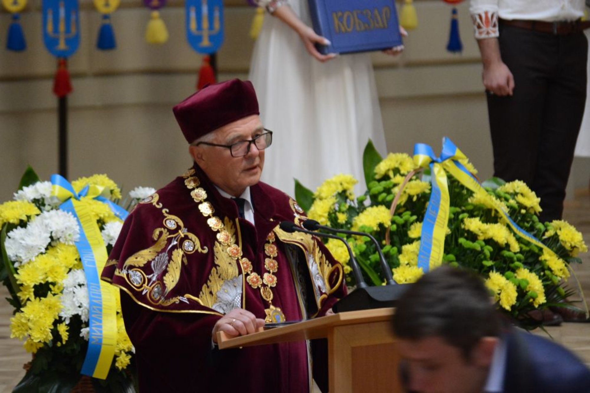 ЛНУ імені Івана Франка розпочав навчальний рік, фото ЛМР