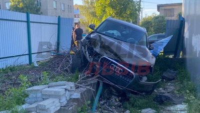 У Львові пʼяний водій влетів на територію стадіону