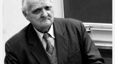 Відійшов у вічність заслужений професор Франкового вишу Микола Романюк