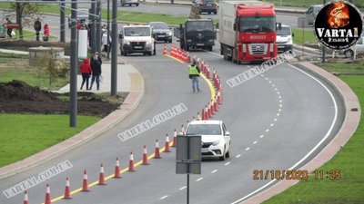 У Львові на Хуторівці облаштовують смуги для громадського транспорту (ФОТО, ВІДЕО)