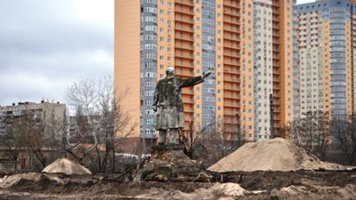 У Києві знайшли цілого Лєніна