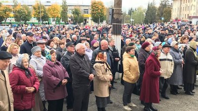 На Львівщині мешканці погрожують вдатись до радикальних дій через зрив опалювального сезону (ВІДЕО)
