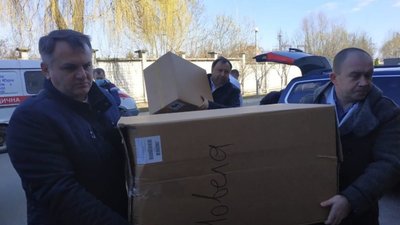 Фонд Порошенка передав до Львова партію медичного обладнання (ФОТО)