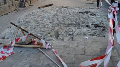 У Львові на одній із вулиць зникла бруківка (ФОТО)