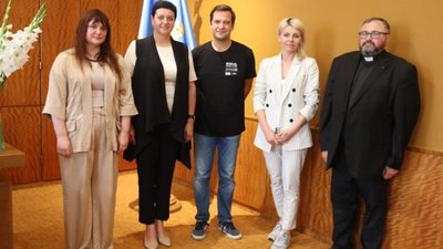 Медик-парламентар із Португалії ділиться досвідом з львівськими лікарями