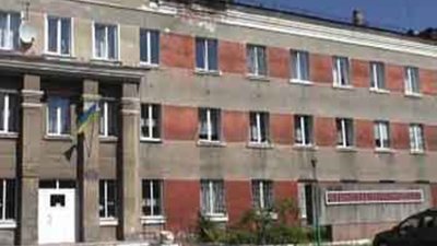 У Червонограді жінка випала з вікна будівлі комунального підприємства