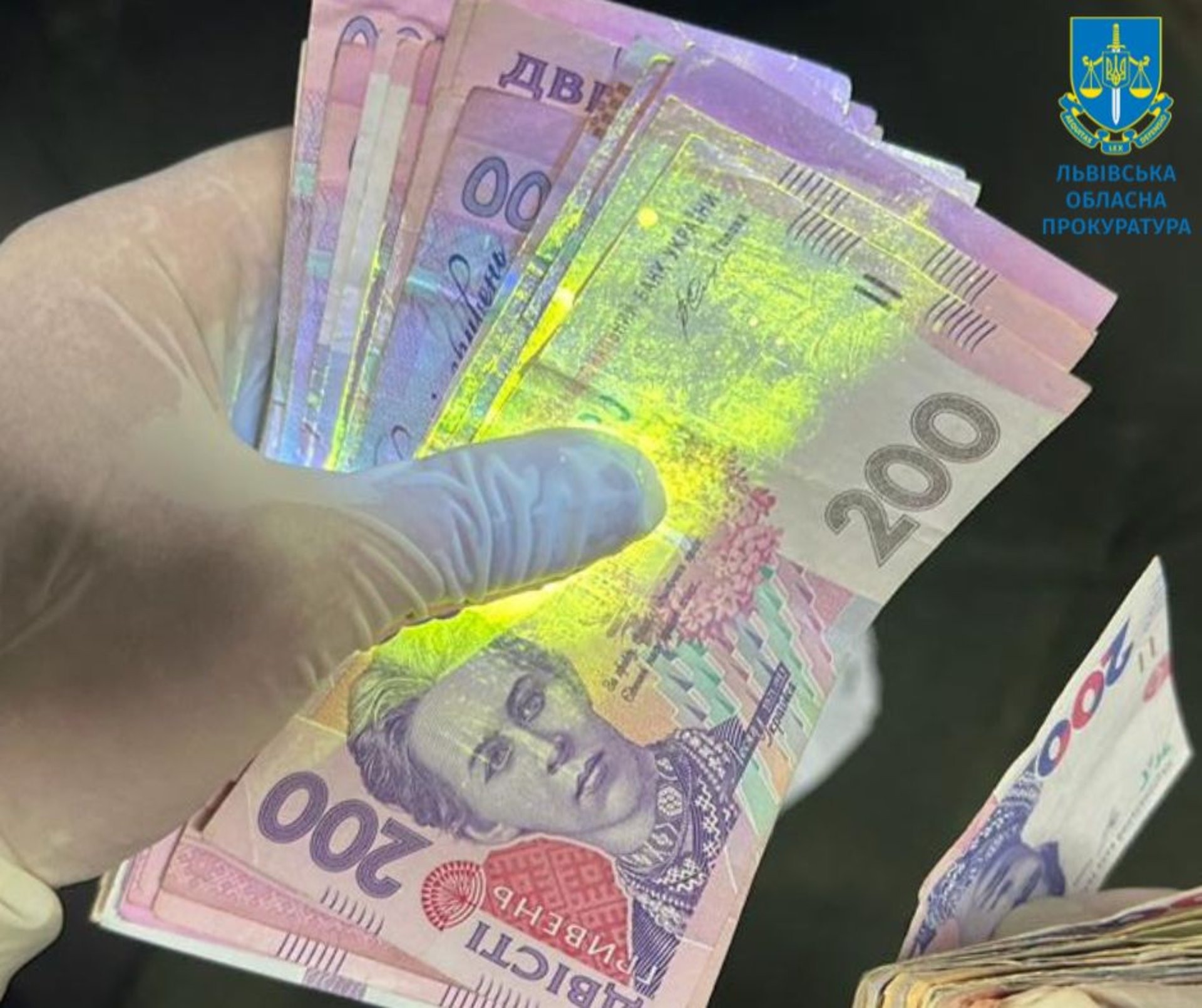 На Львівській митниці викрито чергову схему одержання хабарів