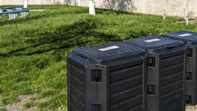 7 українських громад отримали компостери для біовідходів