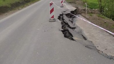 Дорогу «Бориня – Боберка» продовжать ремонтувати (ВІДЕО)