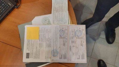 На Закарпатті викрили злочинців, які підробляли COVID-сертифікати (ФОТО)