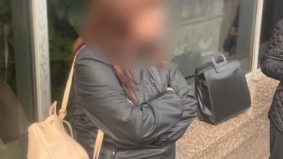 На Львівщині подружжя заробляло на шахрайстві