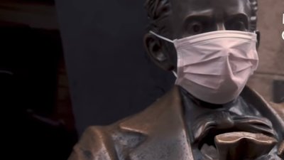 Бізнесмени заспівали про карантин у Львові (ВІДЕО)