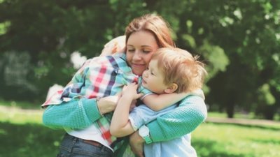 В Україні відзначають День матері