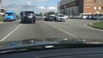 У Львові на об’їзній не розминулись автомобілі (ФОТО)