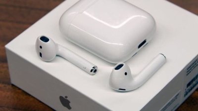 На Львівщині вилучили контрабандну продукцію iPhone