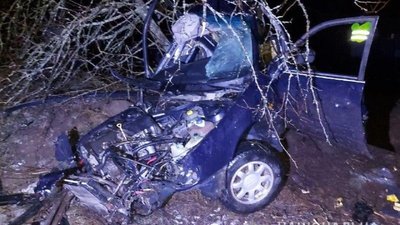 На Рівненщині у ДТП загинув 16-річний водій (ФОТО)