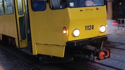 У Львові через поломки трамваїв пасажири вимагають повертати кошти (ФОТО)