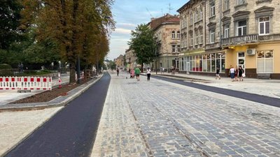 У Львові вулиця Степана Бандери стає схожою на Європу, - активісти (ФОТО)